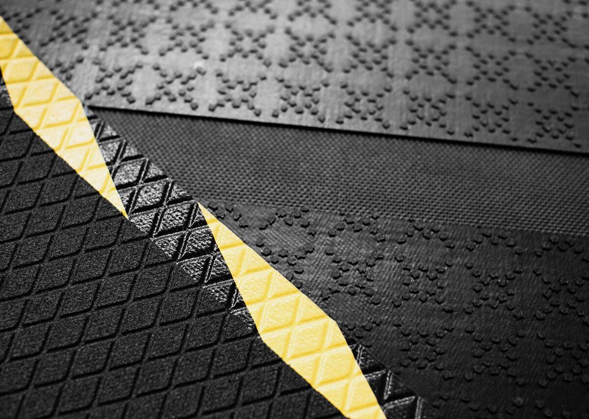 Mata do osłony kabli - gumowa 40x120CM - obrazek 6