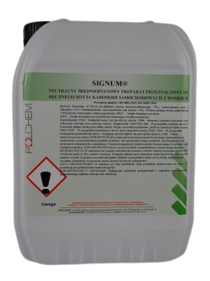 SIGNUM - Neutralny, wysokopianowy preparat do mycia ręcznego samochodów z woskiem