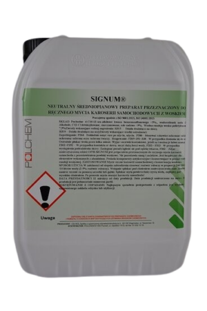 SIGNUM - Neutralny, wysokopianowy preparat do mycia ręcznego samochodów z woskiem