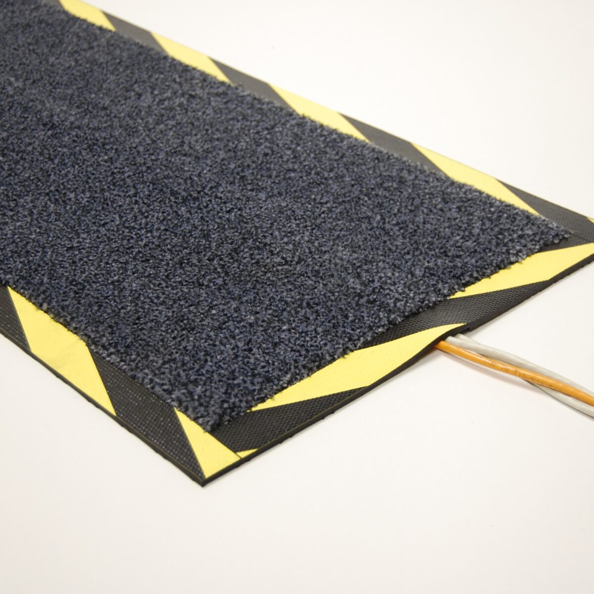 Mata do osłony kabli 40x120cm - obrazek 8